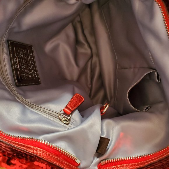 LIMITED EDITION Coach Red Sequin Poppy purse Spotlight 13821 - Picture 4 of 7